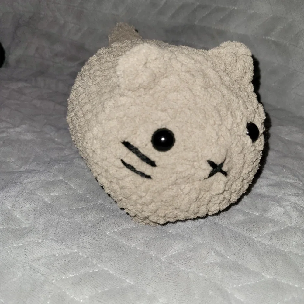Handmade Crochet Chunky‎ Amigurumi Cat Plush Toy Beige Kids Gift Stuffed Animal